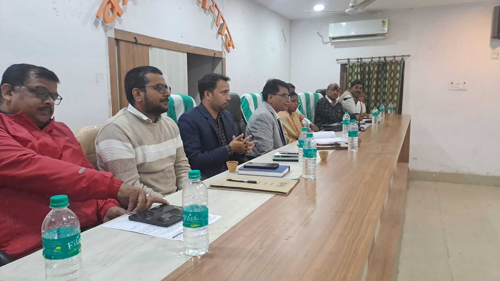 Katihar news : मधुरा पंचायत में सेविका नहीं कर रही है केंद्र का संचालन, बावजूद किया जा रहा भुगतान