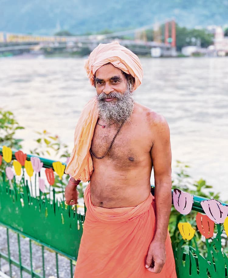 Buxar News : योगी बसंत नाथ जी का देहावसान, दी गयी समाधि