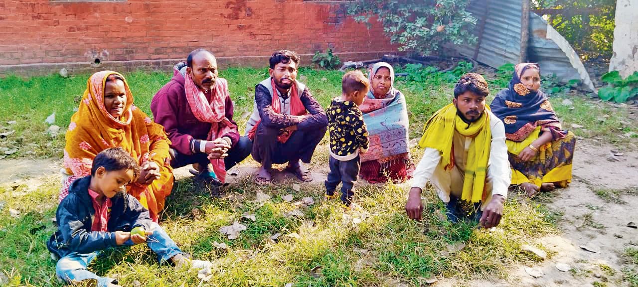 Buxar News : 22 स्वच्छताकर्मियों के बैंक खाते से 5.50 लाख रुपये की निकासी