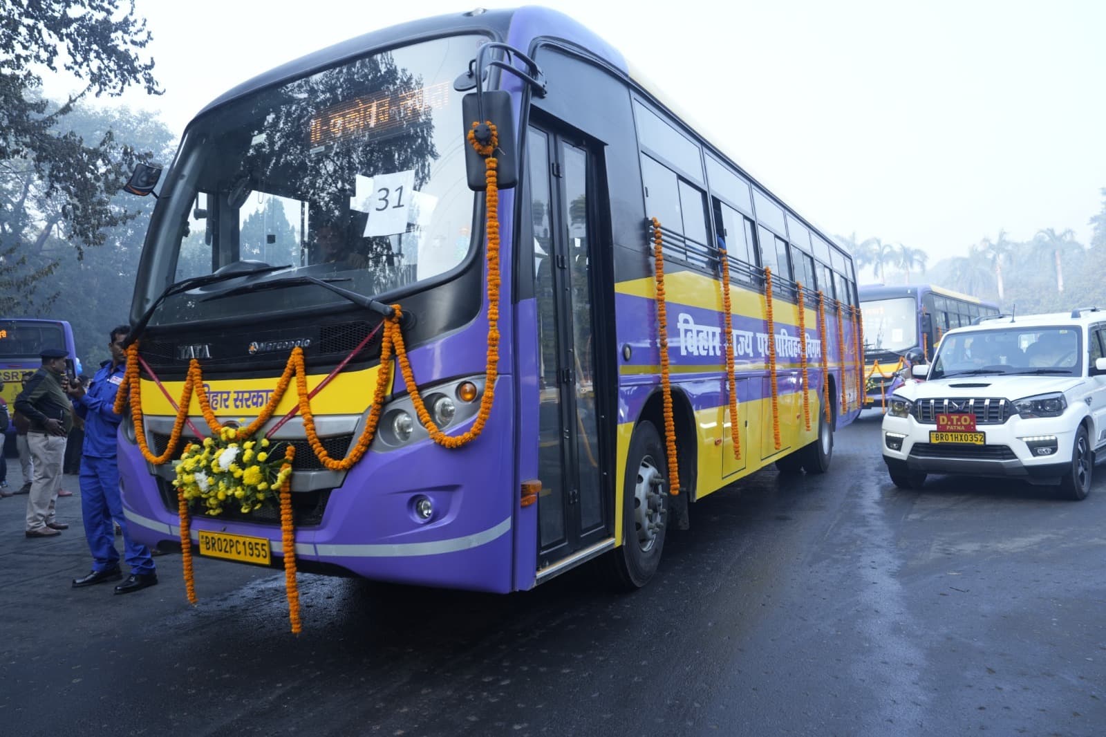 Darbhanga News: दरभंगा डिपो की आठ नयी डीलक्स बसें विभिन्न रूटों से पटना के बीच आज से होगी संचालित