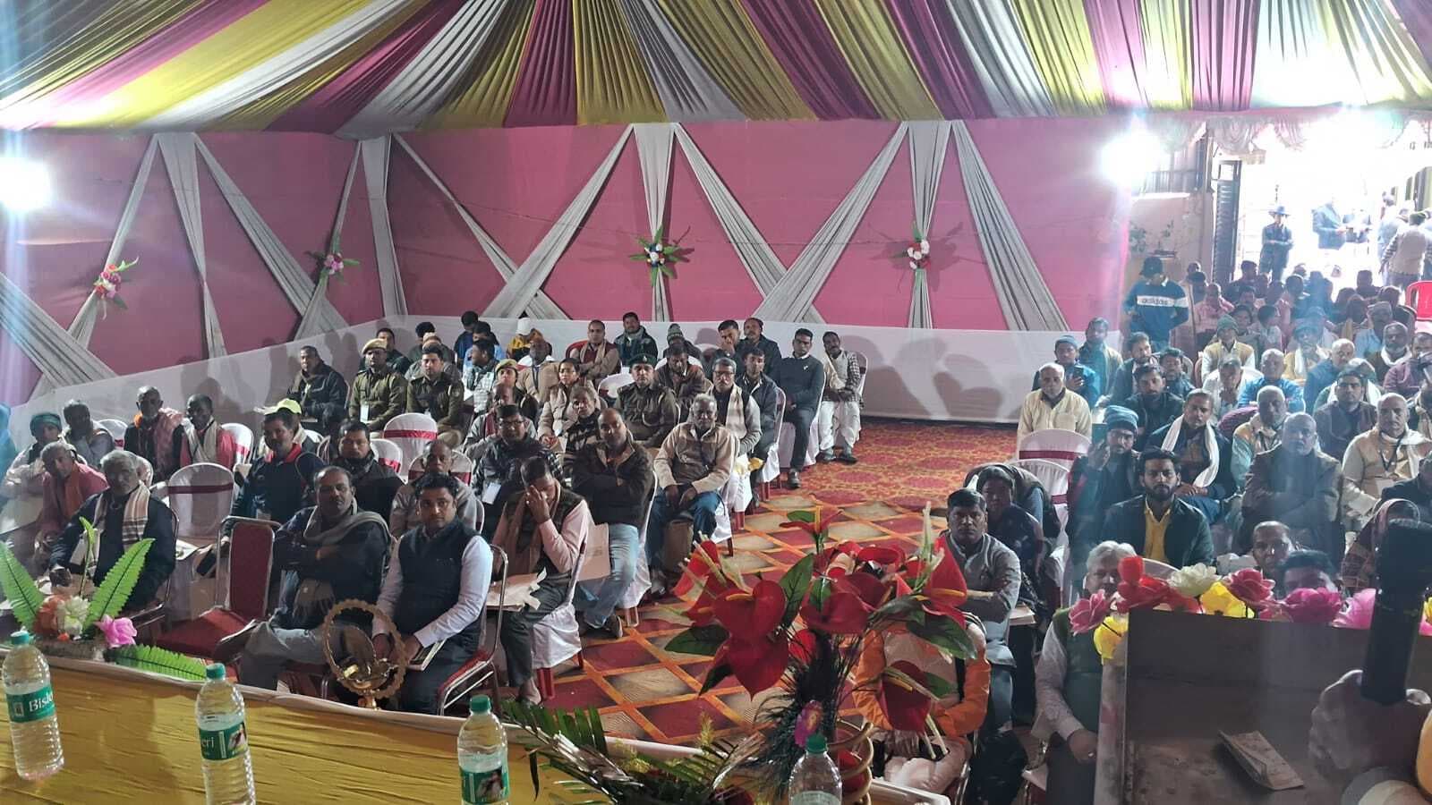 किसानों से जमुई को औषधीय जिला बनाने का आग्रह