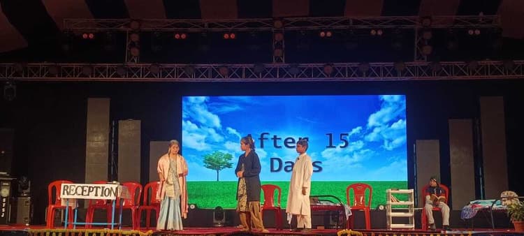 Deoghar news : पेरेंट्स नाइट में सांस्कृतिक प्रस्तुतियों के जरिये बच्चों ने मनमोहा, नाटक का मंचन कर माता-पिता की महत्ता बतायी