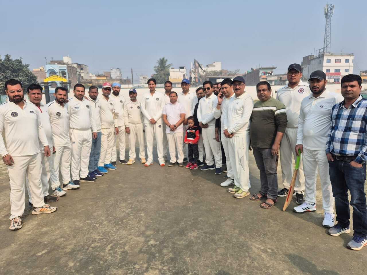 जेएनकेटी स्टेडियम में टीचर्स इलेवन ने डॉक्टर्स इलेवन को तीन विकेट से हराया