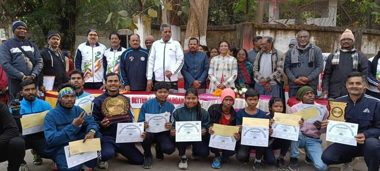 स्थापना दिवस : क्रासकंट्री दौड़ में ब्रेंटियस, दीपिका और सतीश रहे अव्वल