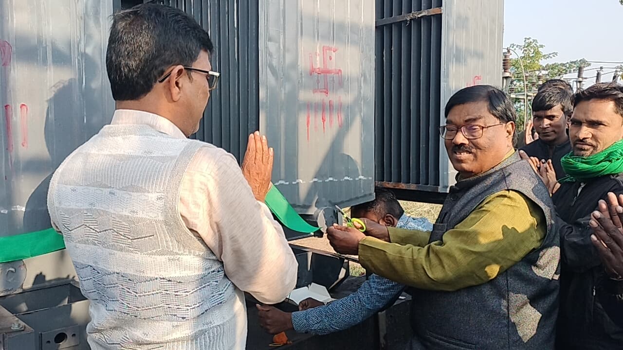 विधायक ने पांच एमवीए के ट्रांसफॉर्मर का किया उद्घाटन