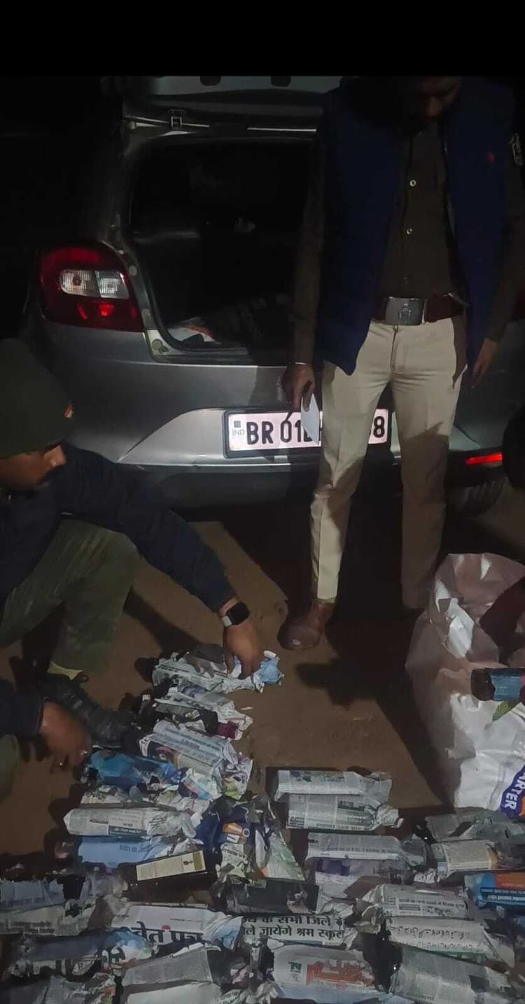 चार पहिया लग्जरी वाहन से 96 लीटर शराब बरामद, तस्कर वाहन छोड़कर फरार