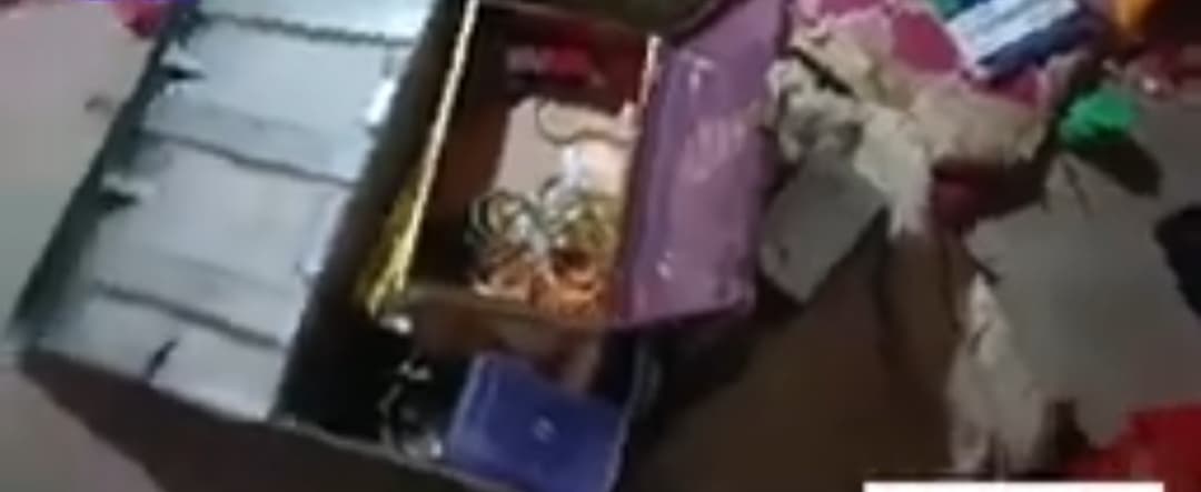 अज्ञात चोरों ने गोड़ा बाजार के एक दुकान का ताला तोड़कर की चोरी