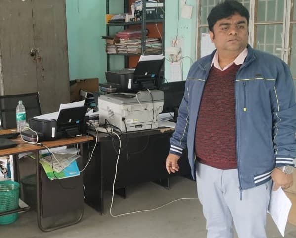 एसडीओ ने किया प्रखंड अंचल व सीडीपीओ कार्यालय का निरीक्षण