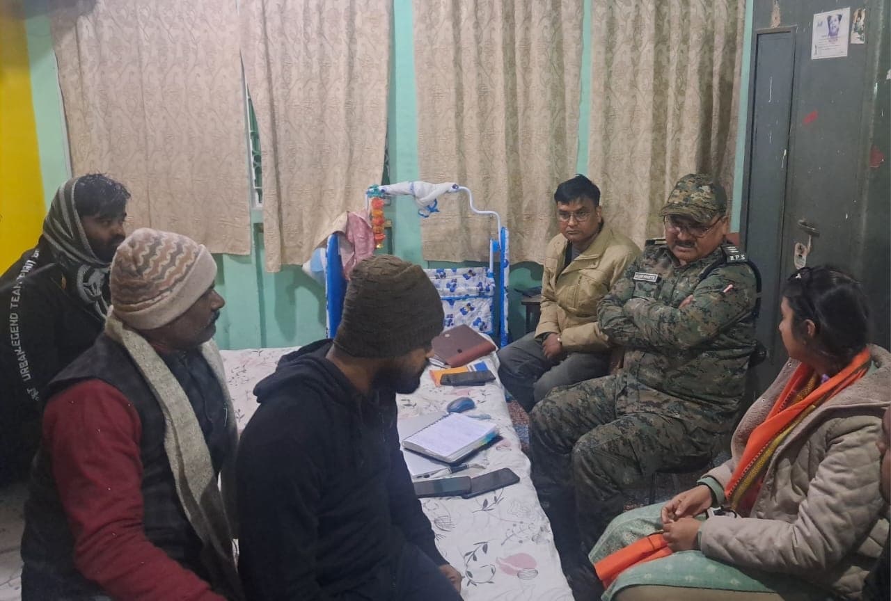 बाजार से ही प्रोपर्टी डीलर के पीछे पड़े थे बदमाश