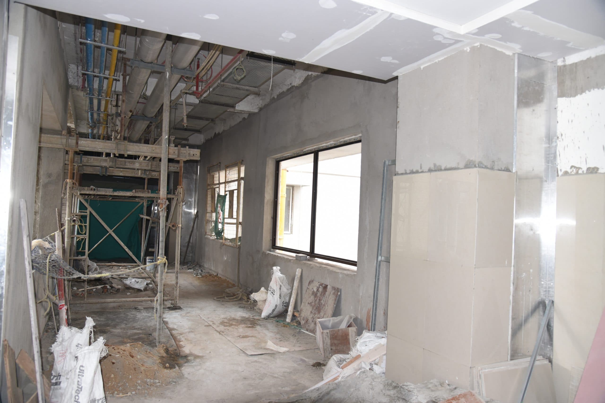 Jamshedpur News : एमजीएम मेडिकल कॉलेज अस्पताल : बाहर से चकाचक, अंदर से अधूरा, कैसे शिफ्ट होगा अस्पताल