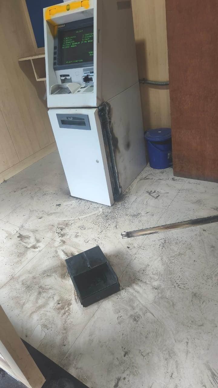 Aurangabad News : एटीएम काटकर उड़ाये 1.43 लाख