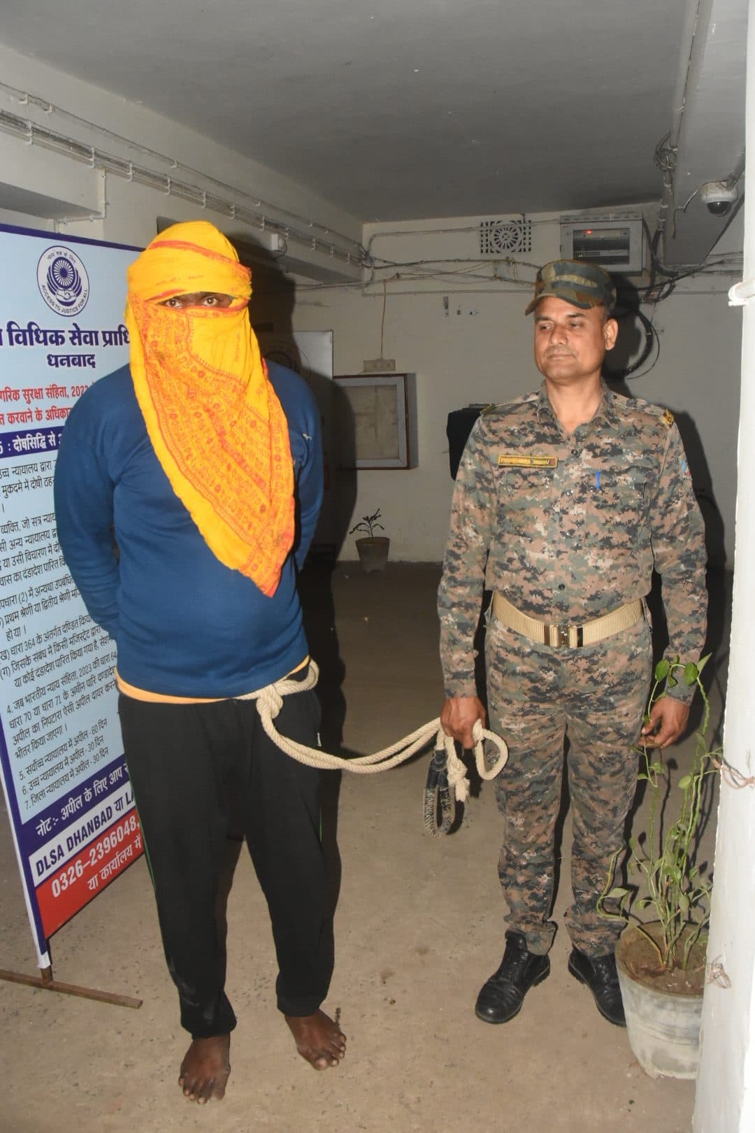 Dhanbad News : दिव्यांग से दुष्कर्म का आरोपी दुग्दा से गिरफ्तार, भेजा गया जेल