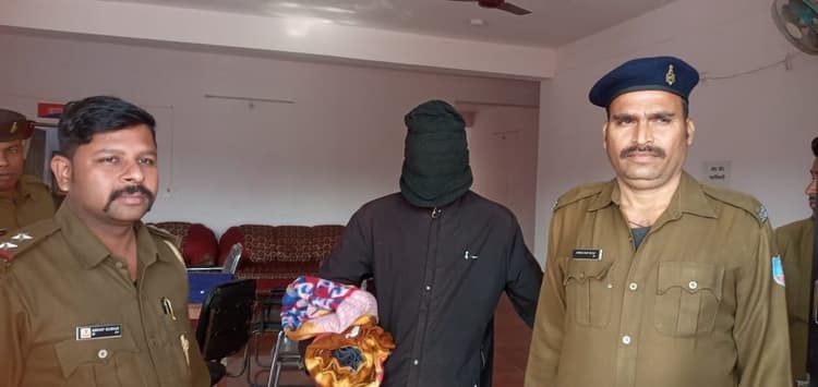 पेट्रोल पंप में लूटकांड का आरोपी रफीक गिरफ्तार