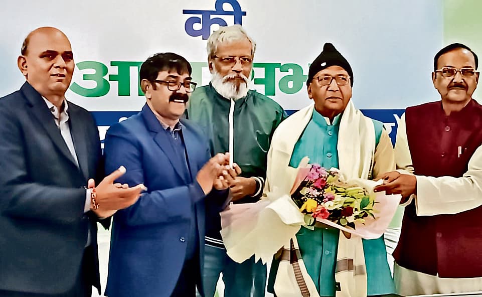 Ranchi News : दामोदर और स्वर्णरेखा के उद्गम स्थलों के विकास पर सरकार ध्यान दे : सरयू