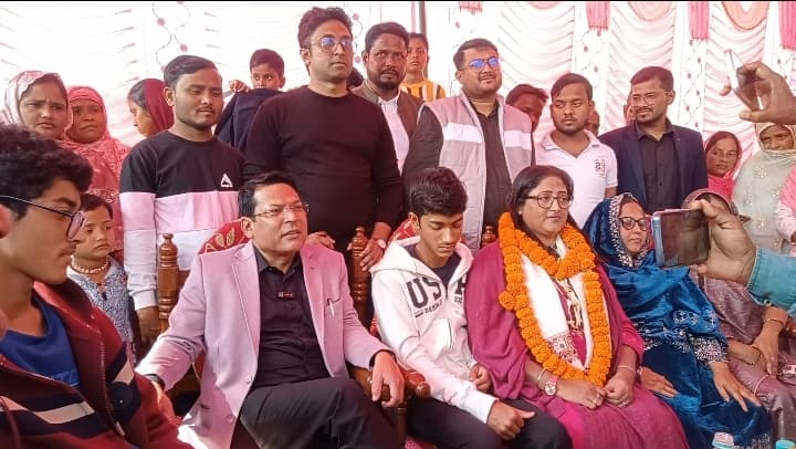 जिला जज बनकर पैतृक गांव बरबट्टा पहुंचीं नगमा तरन्नुम का भव्य स्वागत