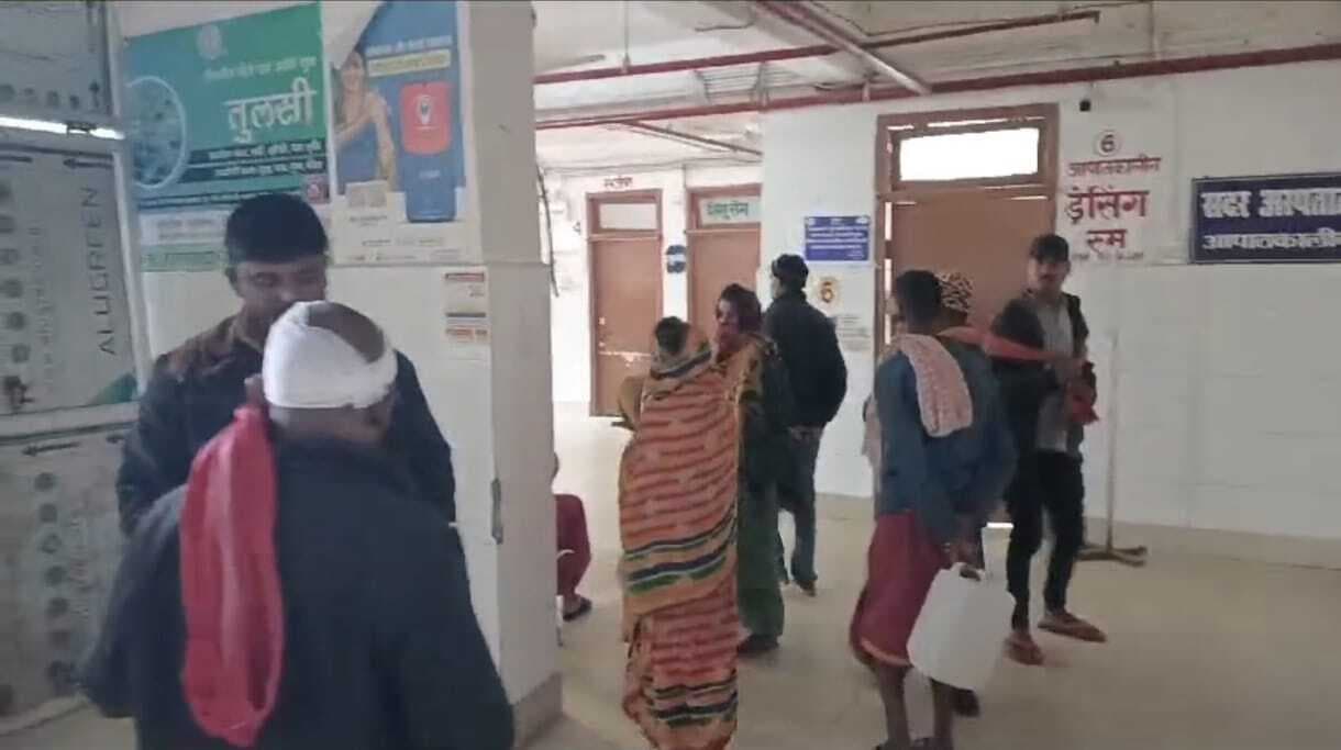 Deoghar News : ट्रेन की चपेट आने से युवक की मौत