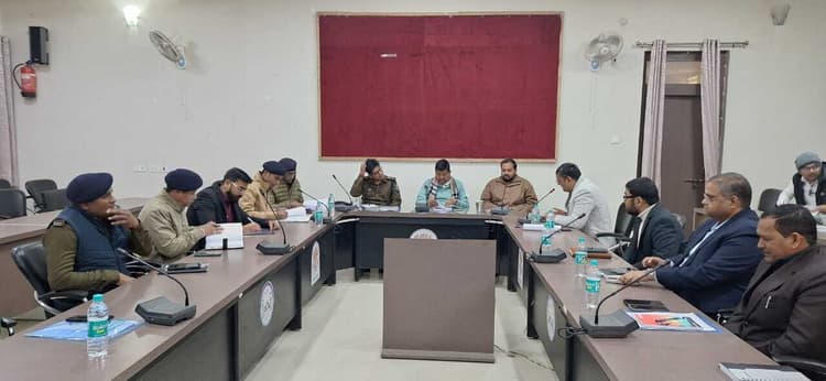 अभियान के माध्यम से प्रचार-प्रसार का सांसद ने दिया निर्देश