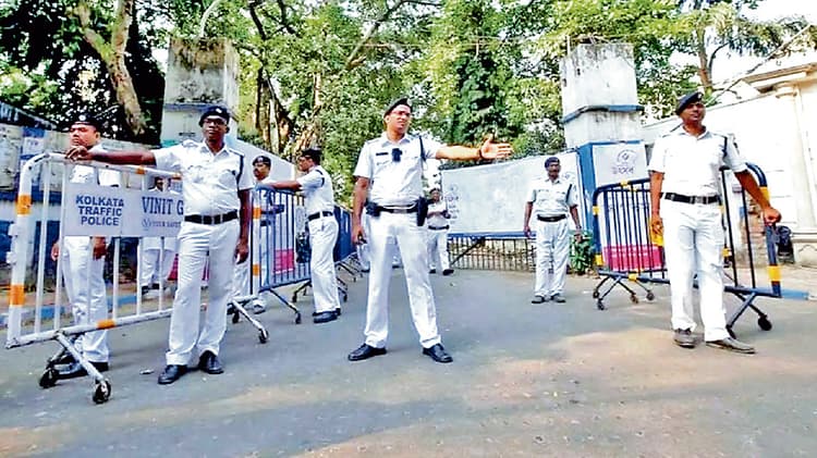 नव वर्ष पर शहर में सुरक्षा बढ़ी, 4500 अतिरिक्त पुलिसकर्मी तैनात