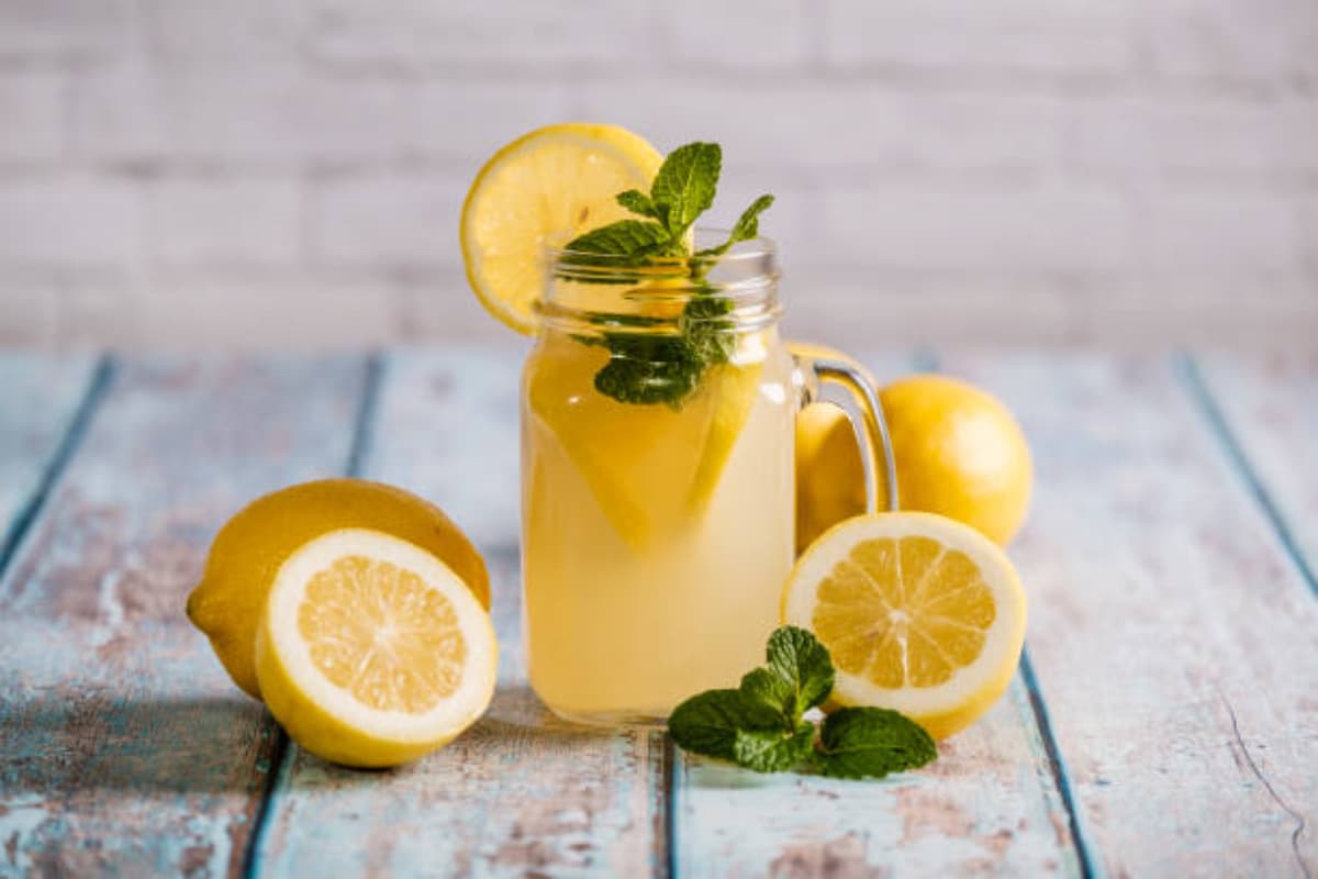 Nimbu Sharbat: рдиреАрдВрдмреВ рд╢рд░рдмрдд рдмрдирд╛рддреЗ рд╕рдордп рдЗрди 5 рдЧрд▓рддрд┐рдпреЛрдВ рд╕реЗ рдмрдЪреЗрдВ