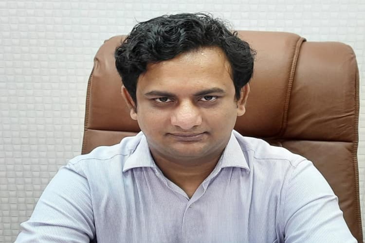 समाज कल्याण और शिक्षा विकास समिति के निदेशक के नाम से पलामू डीसी को मिली चिठ्ठी, जांच में पाया गया फर्जी