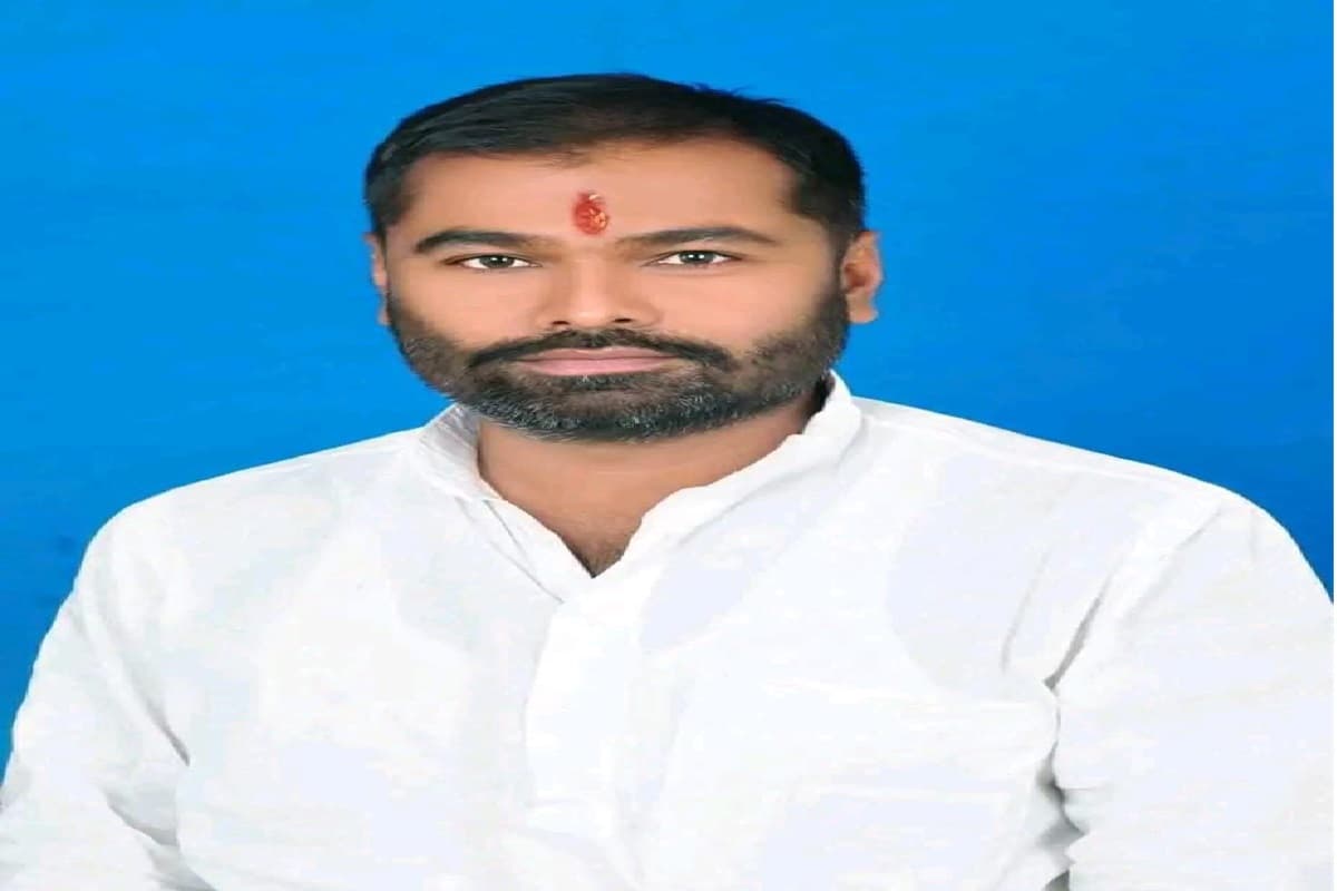 Crime News: गोपालगंज में शिक्षक की गोली मारकर हत्या, घटना का सामने आया ये कारण Crime News: गोपालगंज में शिक्षक की गोली मारकर हत्या, घटना का सामने आया ये कारण