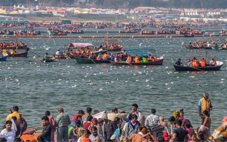 MahaKumbh 2025: प्रयागराज संगम पर कल से होगा 'संस्कृति का महाकुम्भ' त्रिवेणी-यमुना और सरस्वती पंडाल में होंगे ये कार्यक्रम