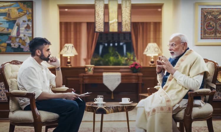 PM Modi Podcast:'अमेरिका ने मुझे वीजा देने से कर दिया था इनकार', निखिल कामथ के साथ पॉडकास्ट में बोले पीएम मोदी