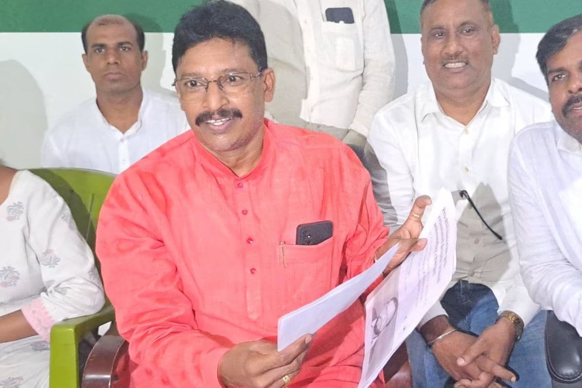 RJD सांसद अभय कुशवाहा RJD सांसद अभय कुशवाहा