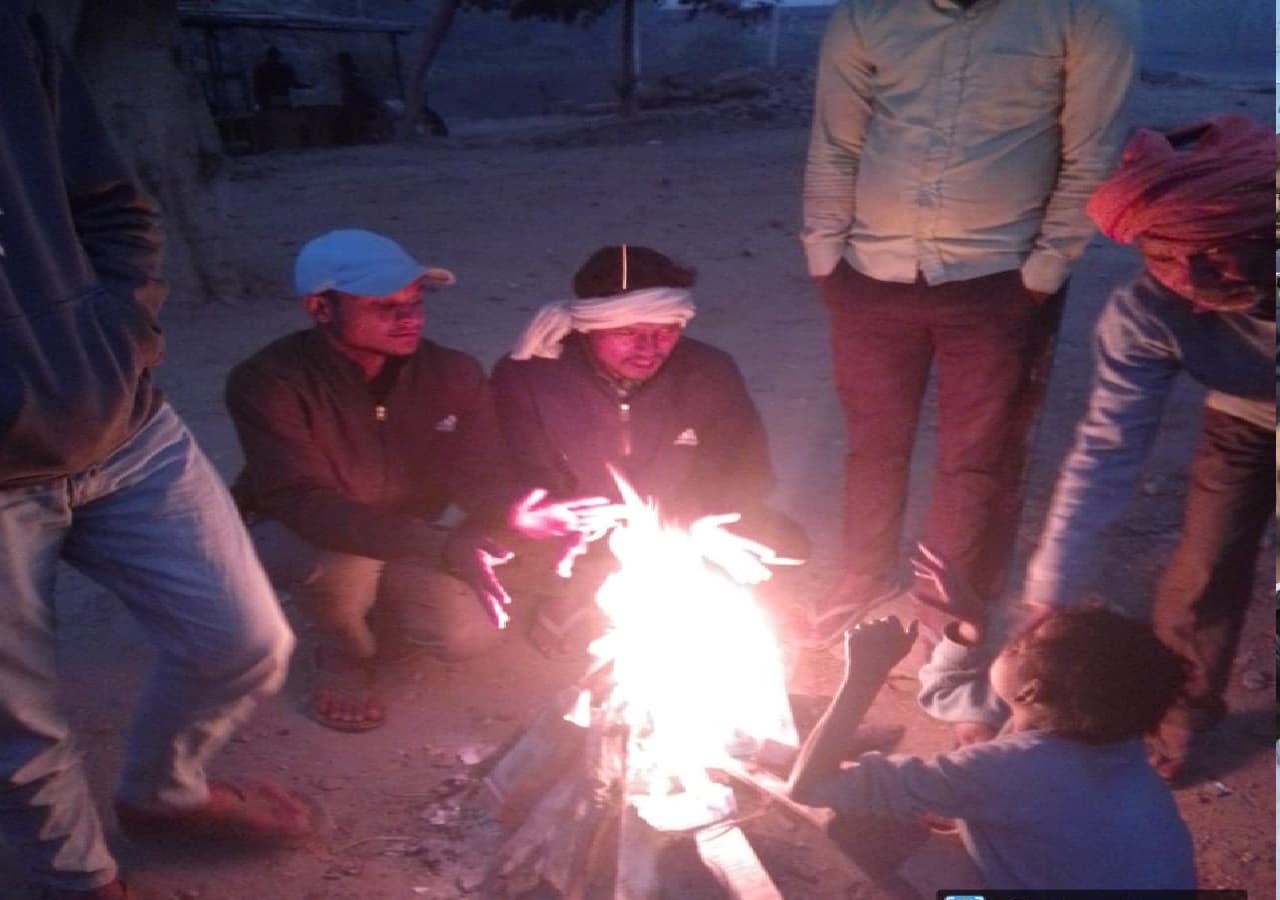 Kal Ka Mausam: ठंड की चपेट में बिहार, कई जिलों में कोल्ड डे, मंगलवार को ऐसा रहेगा मौसम का हाल