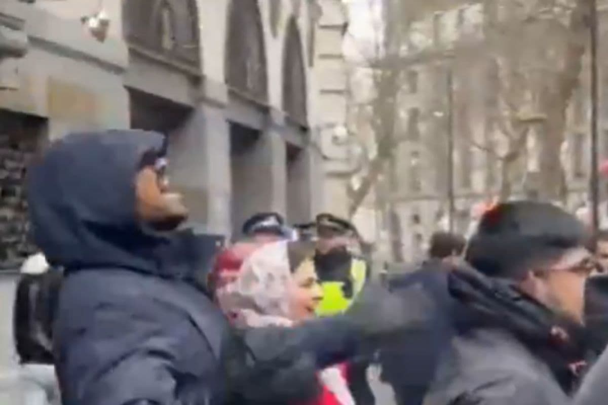 गली गली में शोर है खालिस्तान चोर है, खालिस्तानियों को उन्हीं के भाषा में जवाब, देखें वीडियो