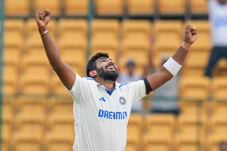 Cricketer Of The Year: बुमराह ने रचा इतिहास, ICC क्रिकेटर ऑफ द इयर अवॉर्ड जीतने वाले पहले भारतीय तेज गेंदबाज बने