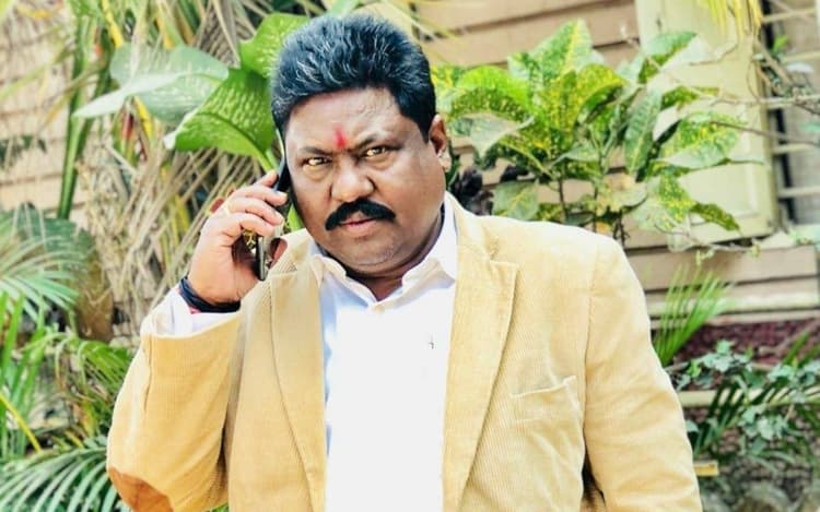 Jharkhand Politics: फिर पलटी मारेंगे दुलाल भुईयां, भाजपा में हो सकते हैं शामिल