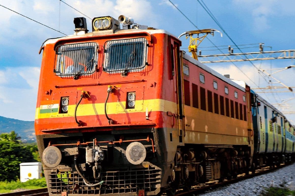Cancelled Trains List: हटिया-खड़गपुर, हटिया-टाटानगर एक्सप्रेस और संबलपुर-जम्मूतवी एक्सप्रेस से सफर करने से पहले पढ़ लें ये खबर