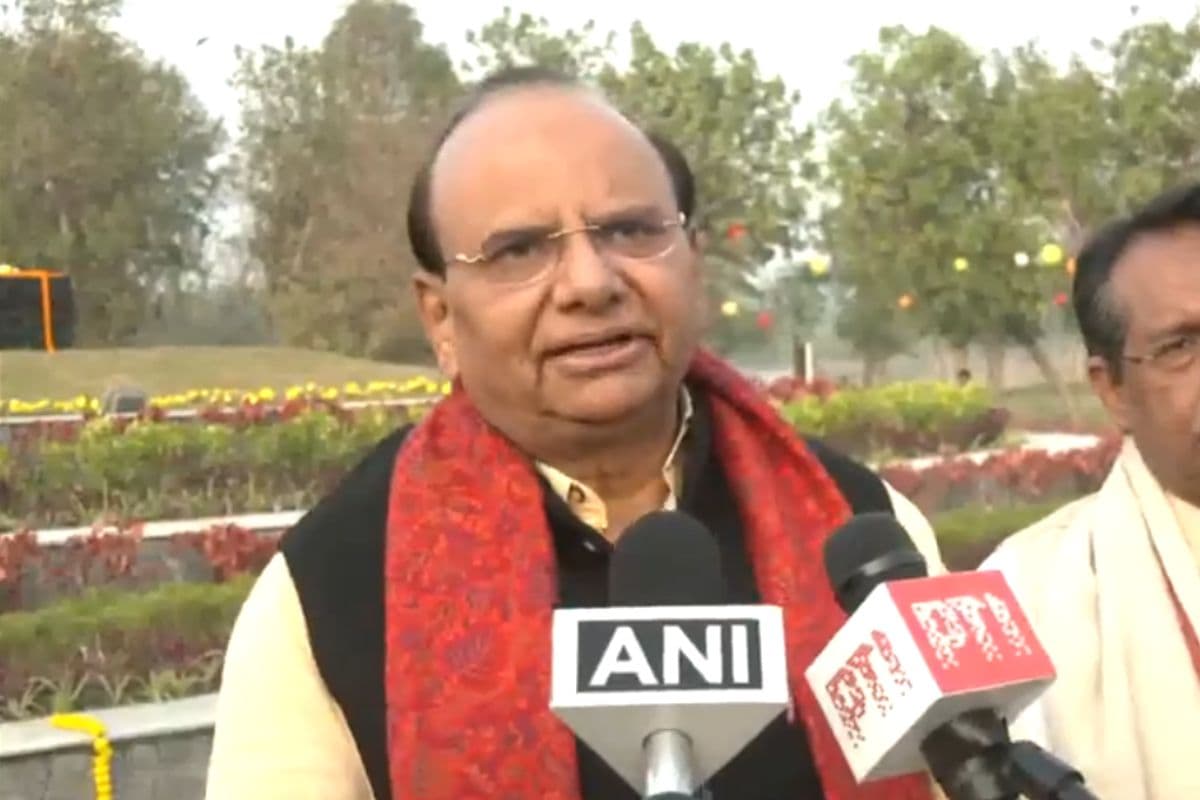 Delhi vs Haryana: हरियाणा सरकार पर केजरीवाल के आरोप से दिल्ली में भूचाल, LG ने यमुना में जहर वाले बयान पर जताई आपत्ति