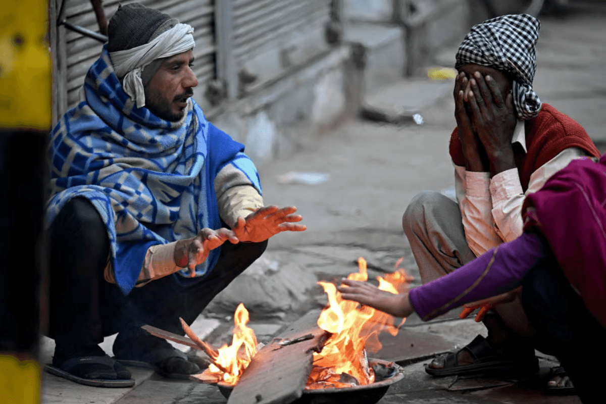 Muzaffarpur Weather: ठंड ने लिया U-Turn, पछुआ हवा ने बढ़ाई कनकनी, जानें मौसम का ताजा अपडेट