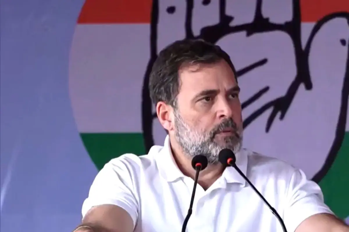 ‘पीएम मोदी ने अरबपतियों के कर्ज माफ किए’, राहुल गांधी ने केंद्र सरकार पर बोला हमला