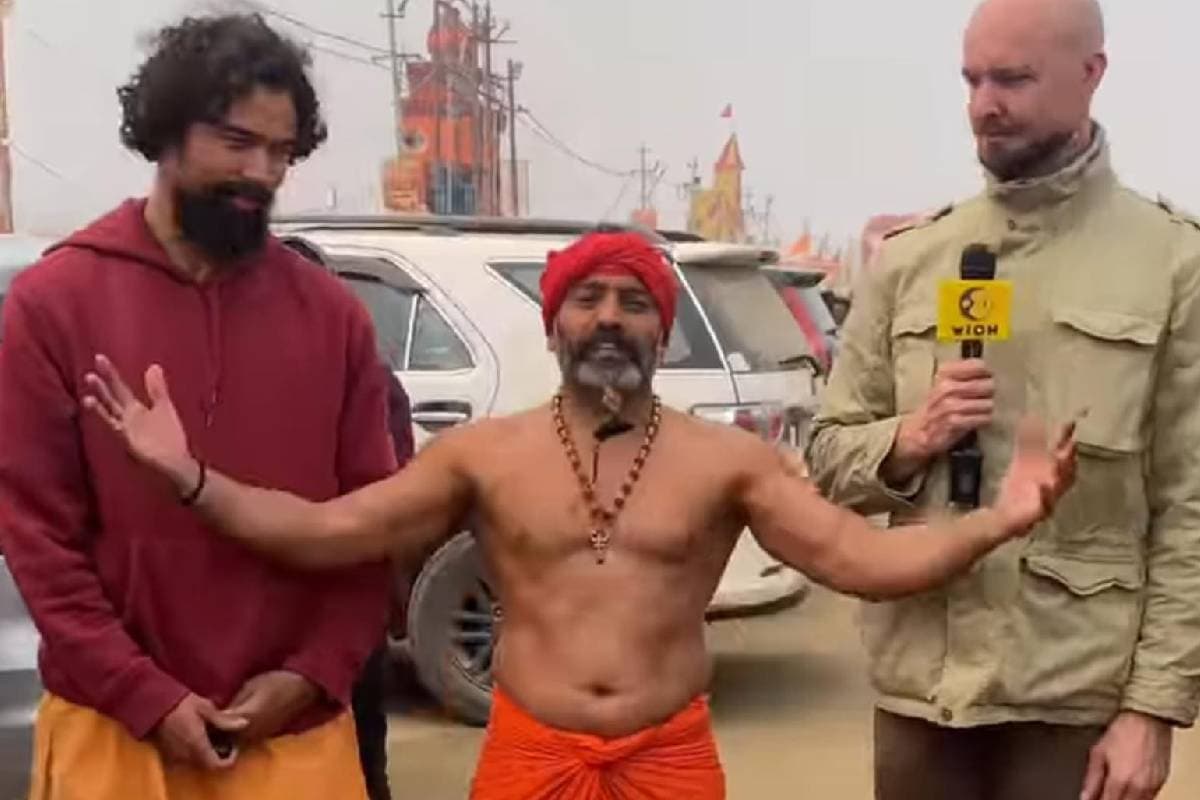 Mahakumbh Mela : рд░рд╛рдЬрдкрд╛рд▓ рдпреЛрдЧреА рдХреЛ рдирд╣реАрдВ рд▓рдЧрддреА рдардВрдб, рдПрдХ рд╣рд╛рде рд╕реЗ рдХрд┐рдпрд╛ 3000 рдкреБрд╢рдЕрдкреНрд╕