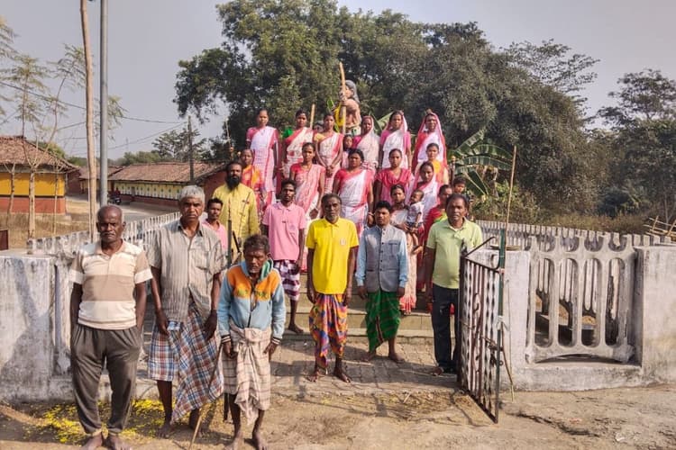संताल के इस गांव ने महिला सशक्तीकरण का दिया संदेश, रश्मि बनीं माझी आयो और बाहामाई को जोग माझी आयो की जिम्मेदारी