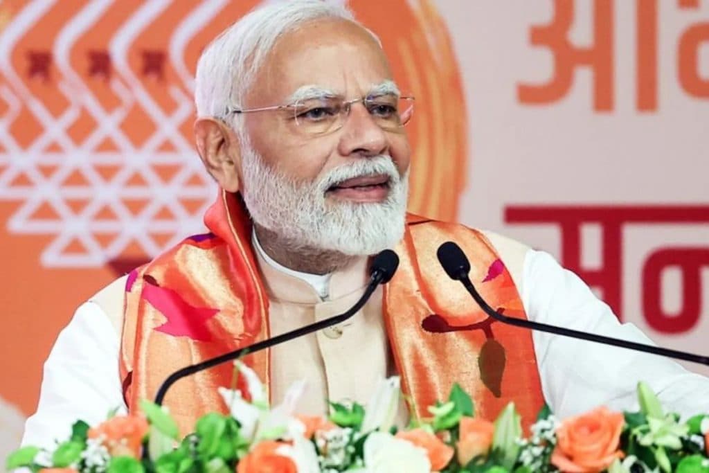 PM मोदी
