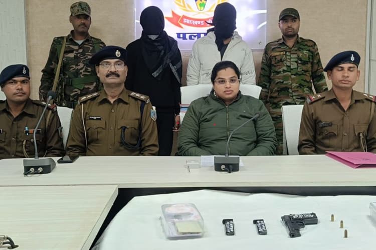 पलामू टोल प्लाजा के पास हुए गोलीकांड में दो आरोपी युवक गिरफ्तार, घटना को अंजाम देने के लिए मिले थे इतने रुपये