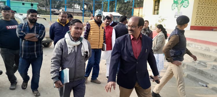 Darbhanga News : तेज गति से विकास के साथ अब संवरने लगी सिमरी पंचायत