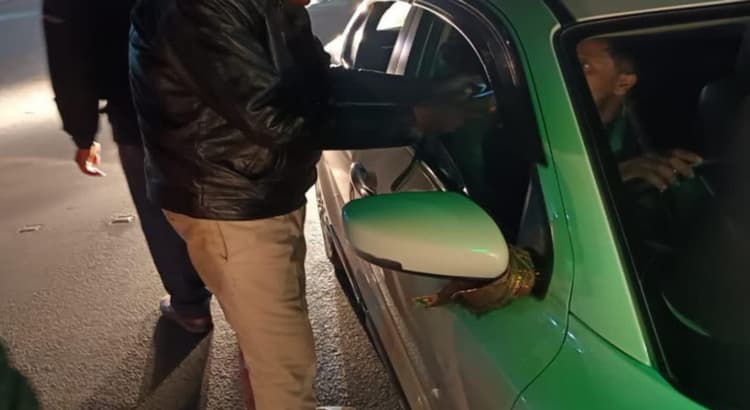 Jamshedpur News : दो दिनों में पुलिस ने वाहन चालकों से वसूले 2.80 लाख रुपये जुर्माना, 22 वाहन जब्त