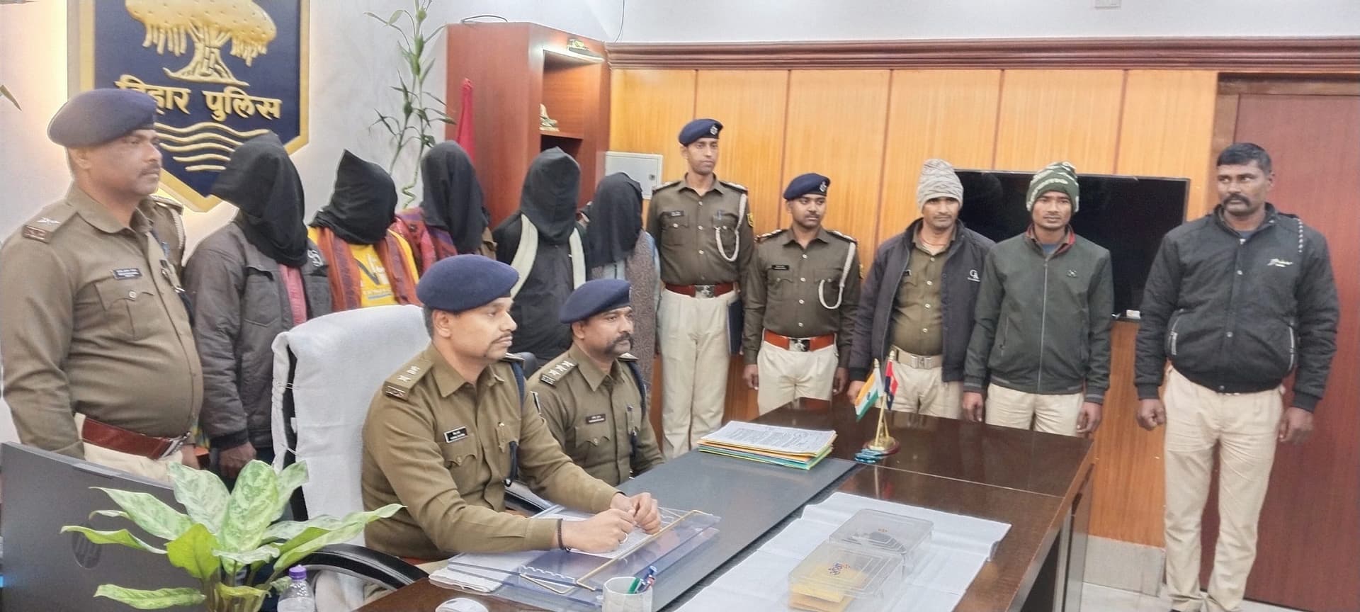 बारह से पंद्रह लाख रुपया की देनदारी को लेकर अखिलेश की गोली मारकर की थी हत्या