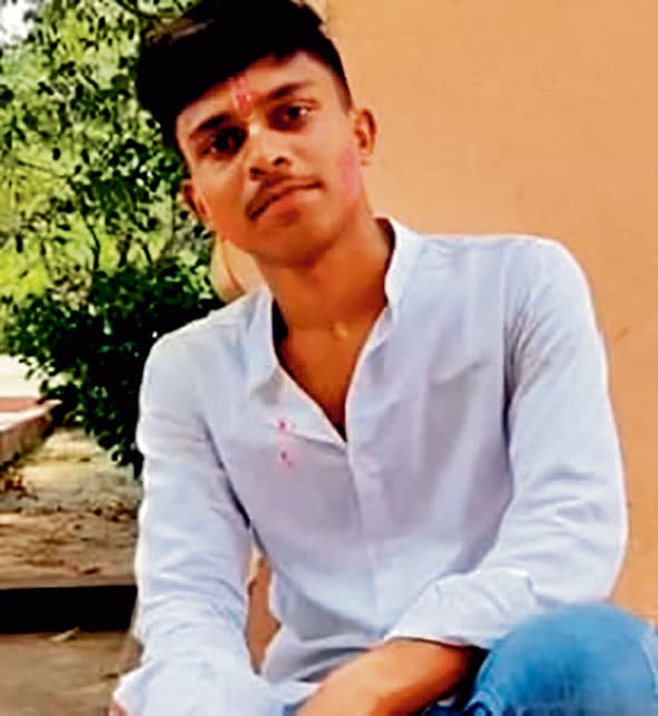 दांतन : ट्रैक्टर ने बाइक को मारी टक्कर, छात्र की मौत