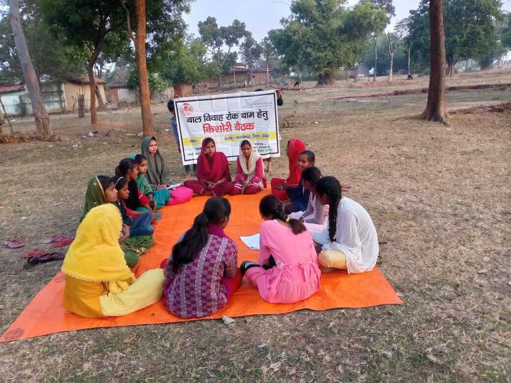 बैठक में बाल विवाह रोकथाम को किया जागरूक