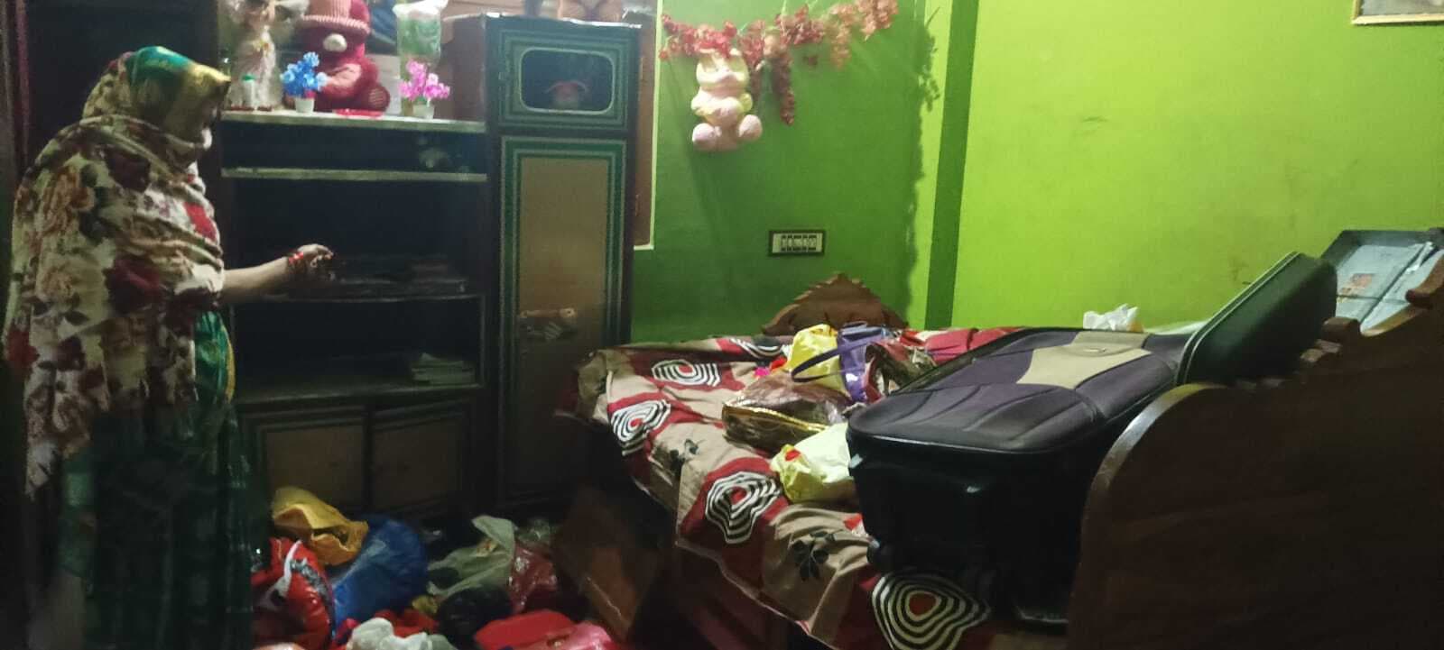 चंपानगर बाजार वार्ड 11 में बंद घर से 12 लाख की चोरी