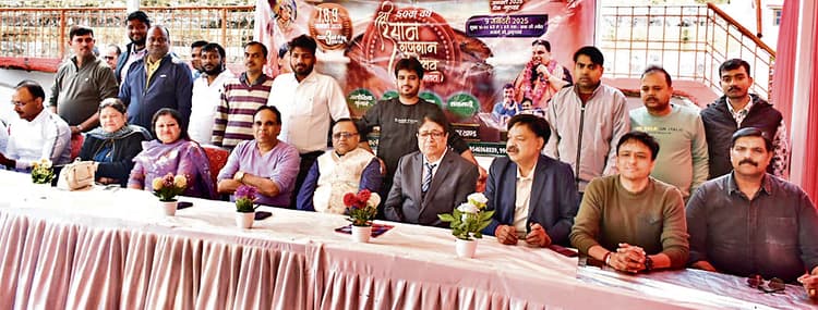 Dhanbad News : श्री गुरु गोविंद सिंह महाराज जी का 358 वां पवन प्रकाश उत्सव कल