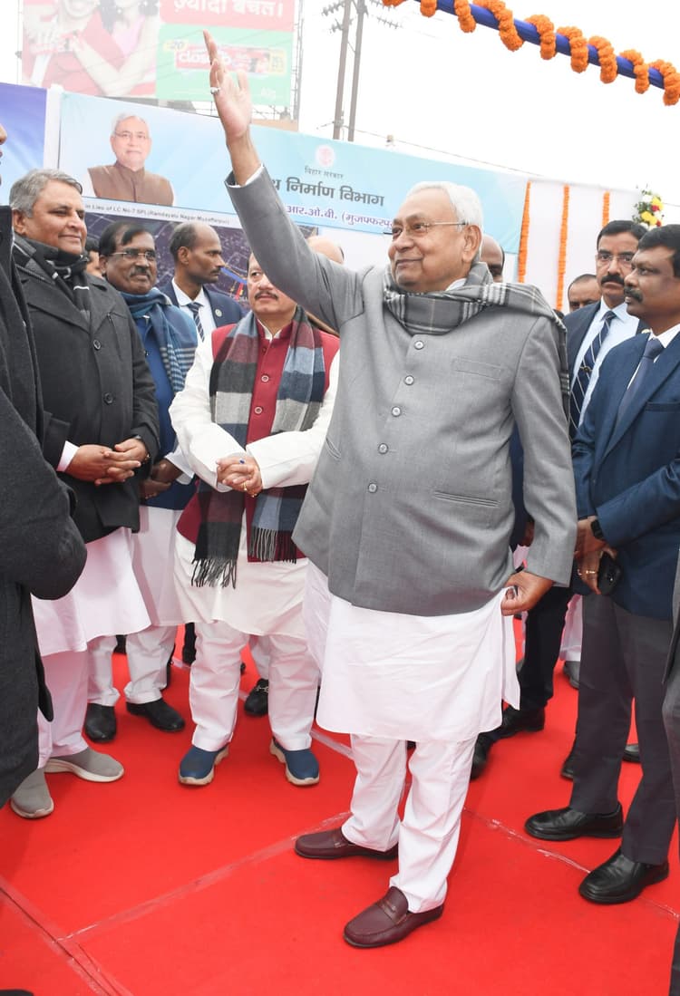 अटल जी ने मुझे बनवाया सीएम, साथ में करेंगे काम : सीएम