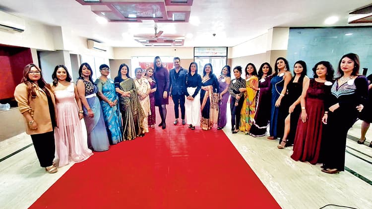 मिस्टर, मिस एंड मिसेज ब्यूटी कॉन्टेस्ट, बंगाल व झारखंड के प्रतिभागियों का जलवा