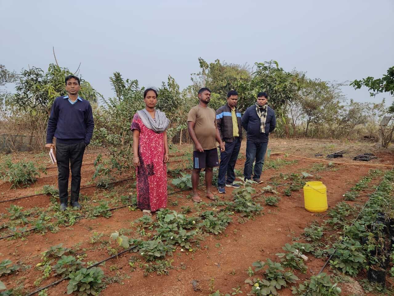 जिलास्तरीय टीम ने विकास योजनाओं का लिया जायजा